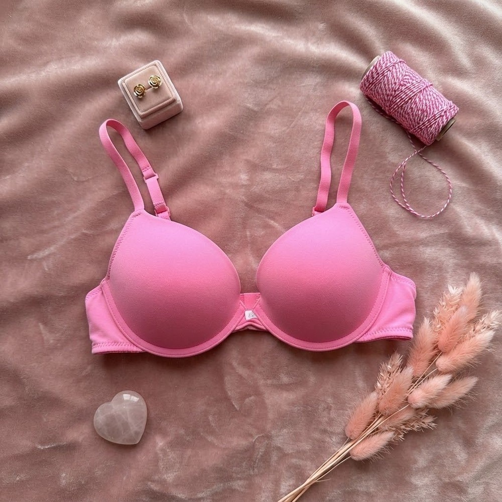 Xhilaration Pink Perfect T-Shirt Bra 36B Underwire Convertible Straps
